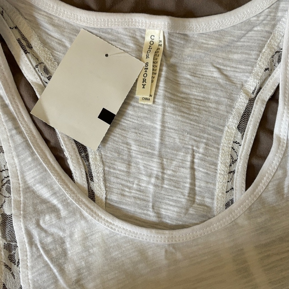 Color Story White Lace Accent Tank Top size Small - Picture 2 of 6